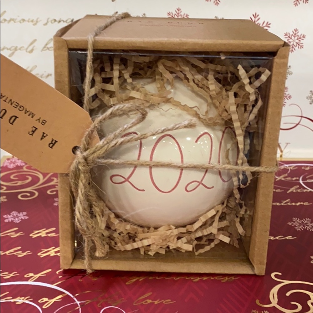 Rae Dunn “2020” Ornament